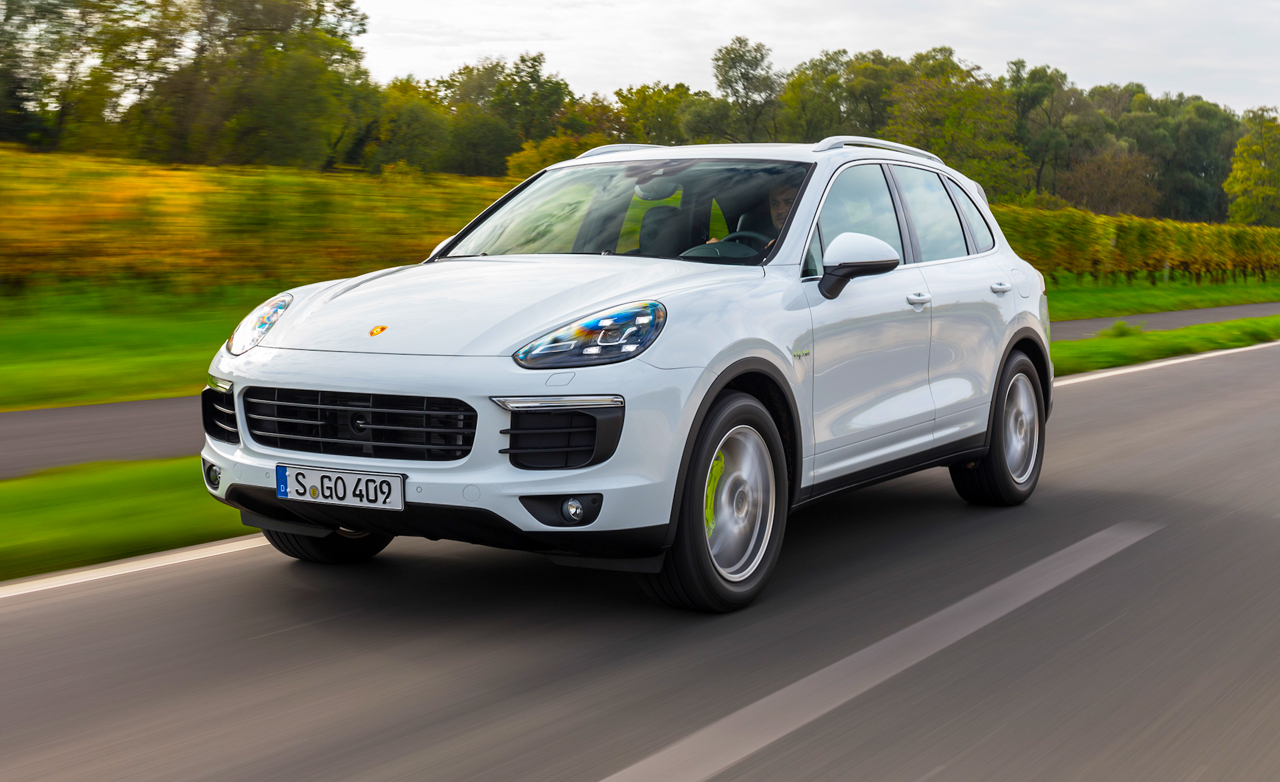 New Cayenne now available as a plugin hybrid New 2018