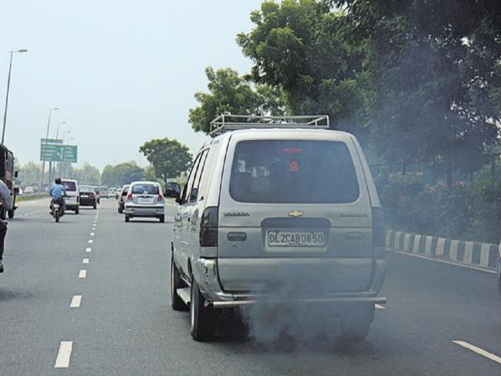 ban on diesel vehicles, ban on diesel vehicles by 2027,india govt,diesel four wheeler ban,diesel cars ban,diesel cars,diesel ban,diesel, diesel four wheelers,india carbon emissions,india,oil ministry,electric vehicles,diesel four-wheeler vehicle ban