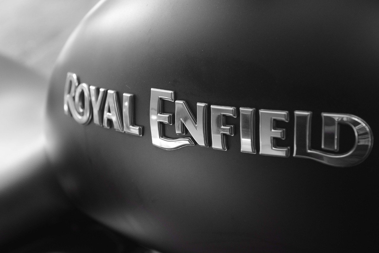 Royal Enfield Hunter 350,Royal Enfield Hunter 350 Sales,Royal Enfield Hunter 350,royal enfield,Hunter 350 2 lakh Sales,Hunter 350,hunter,b. govindarajan