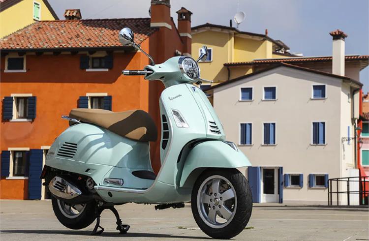 Aprilia scooters, Vespa scooters, scooter discounts, Aprilia SR range, Vespa SXL range, Vespa VXL range, Piaggio Group, scooter offers, Aprilia discounts, Vespa discounts, buy scooter, scooter financing, scooter deals, premium scooters, Aprilia Vespa offers, two-wheeler discounts, scooter savings