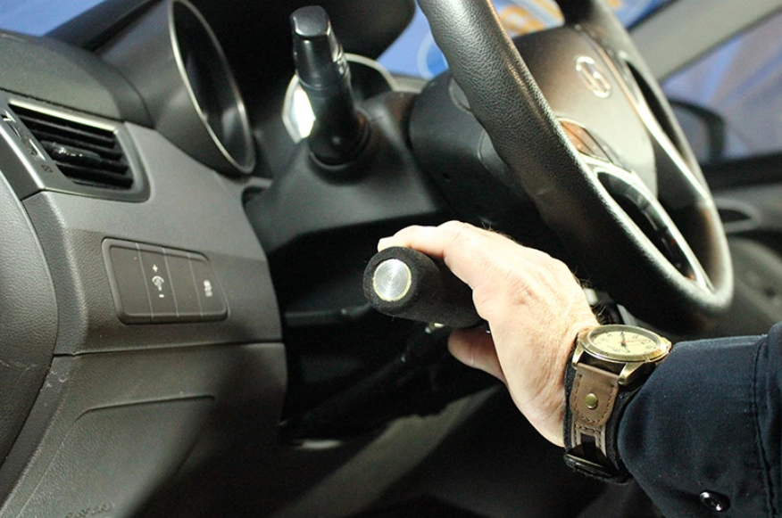 Hand Controls for Cars: Empowering Drivers with Mobility Solutions