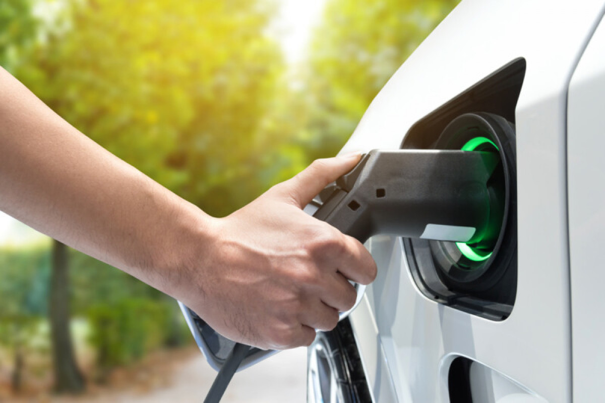 EVRE partners with Zyngo,zyngo,evre co-founder,evre app,evre,ev,charging station