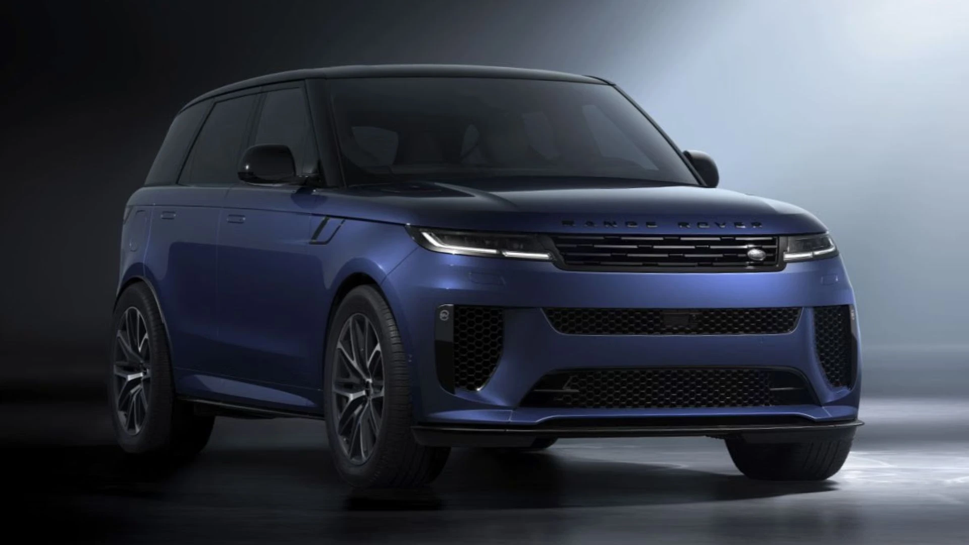 Range Rover Sport SV Launched in India at ₹2.05 Crore -Autonexa