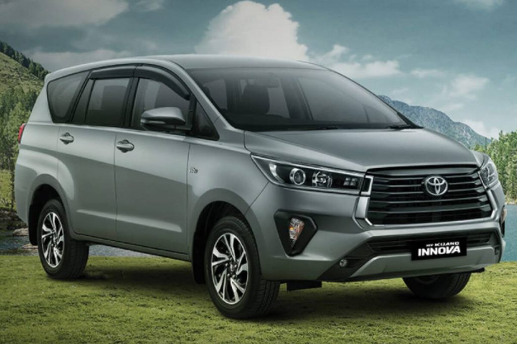 Toyota Innova Crysta,Innova Crysta,Crysta facelift,Innova Crysta 2020, Innova Crysta facelift