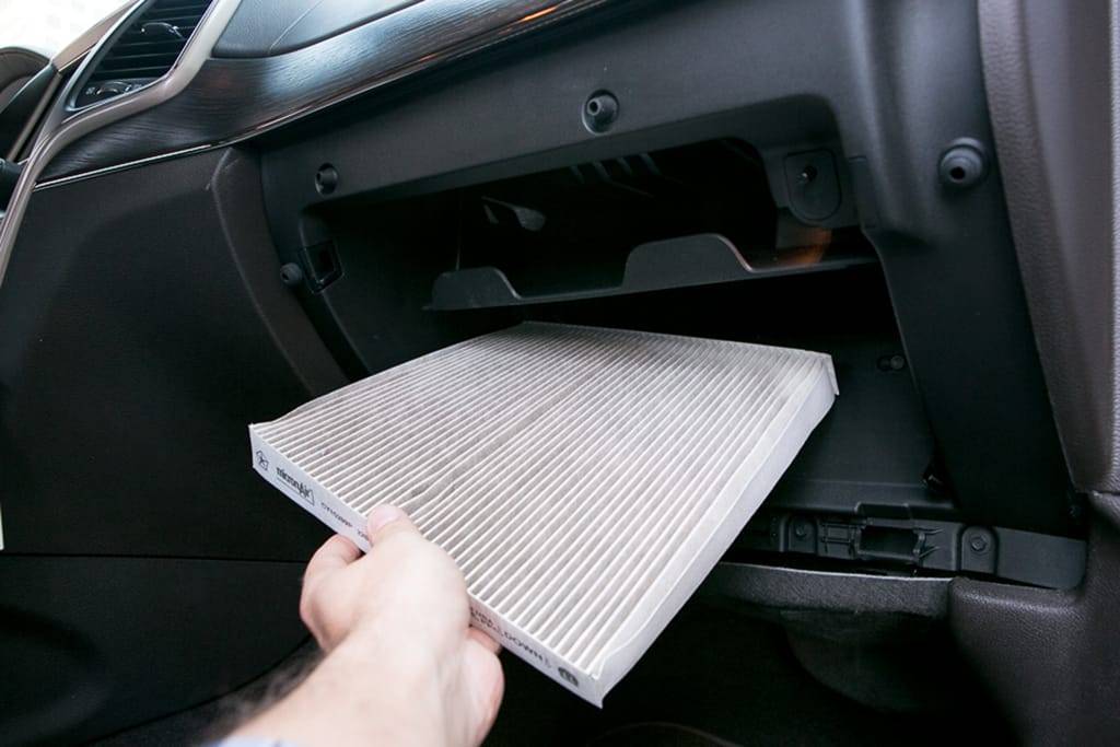 Maintain the cabin filter