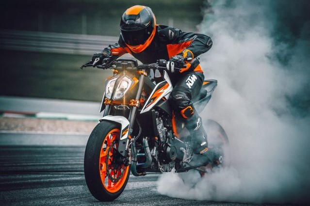 KTM 890 Duke