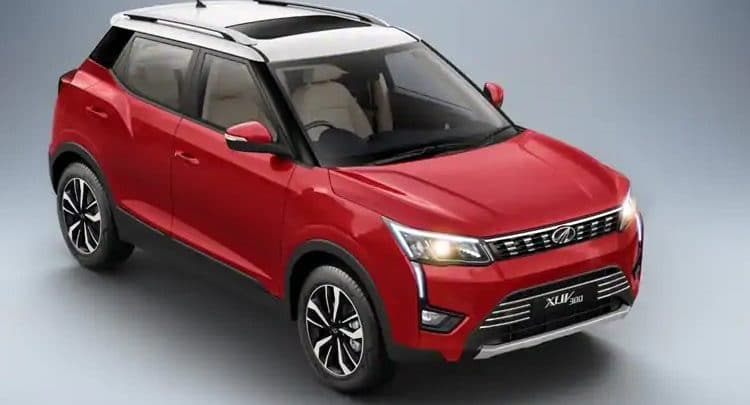 Mahindra XUV300 Petrol AMT