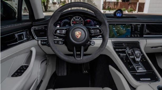 Porshce Panamera 2021 Interior