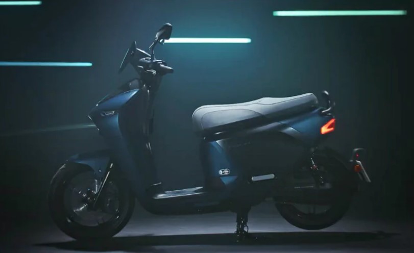 Yamaha electric scooter EC-05 is the result of partnership between Taiwanese manufacturer Gogoro