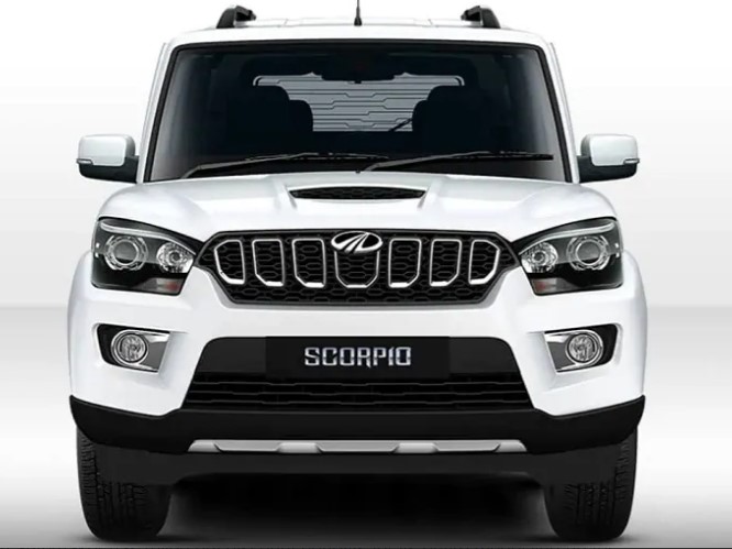 Mahindra Scorpio is offered with discount offers of up to Rs. 36,542