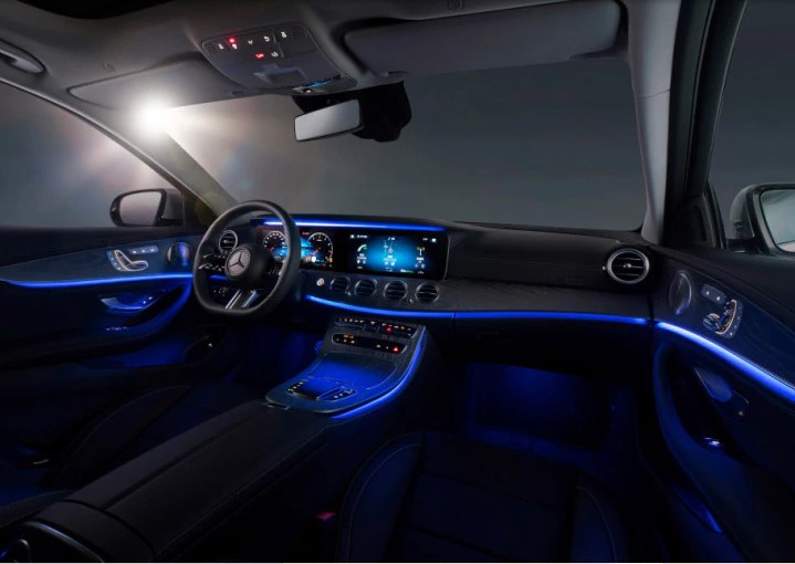 Mercedes-Benz E-Class long wheelbase facelift interior