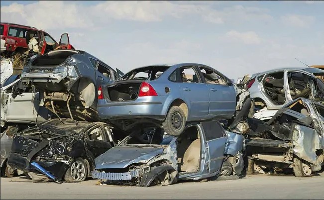 Junk your old car and get 5% rebate from automakers on new purchase: Nitin Gadkari