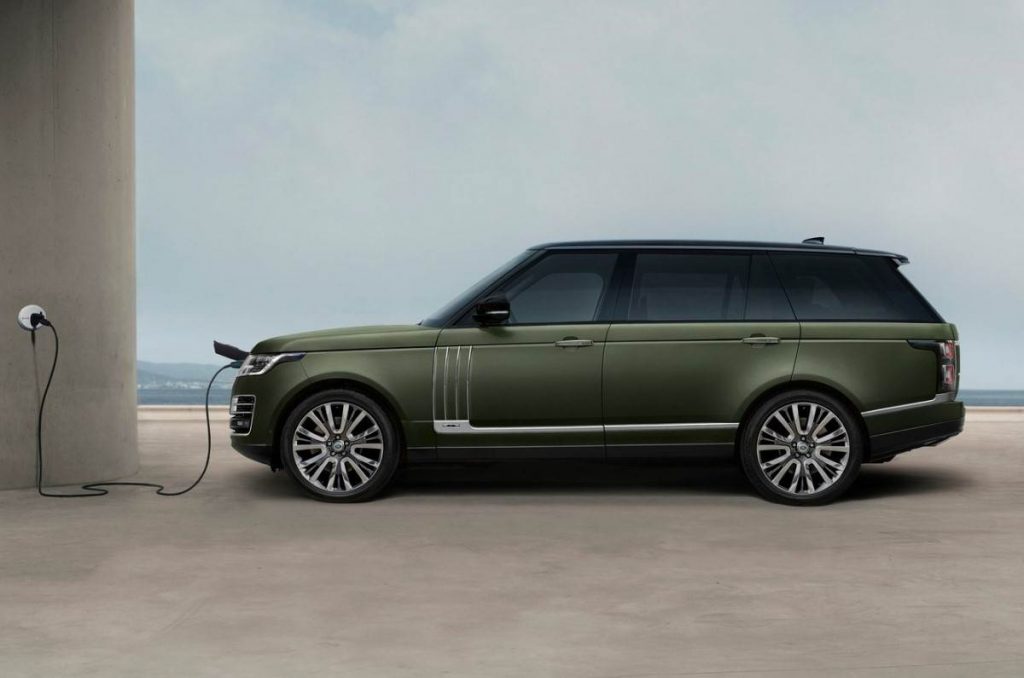 2021 Land Rover Range Rover SVAutobiography Ultimate charging