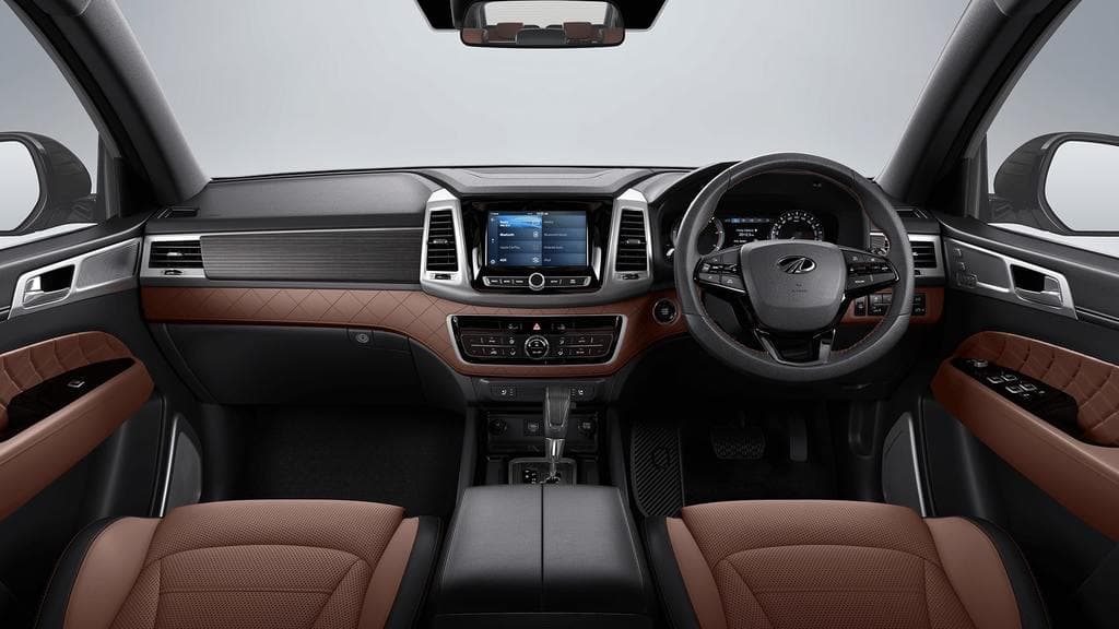 Mahindra XUV 700 Interior Spotted