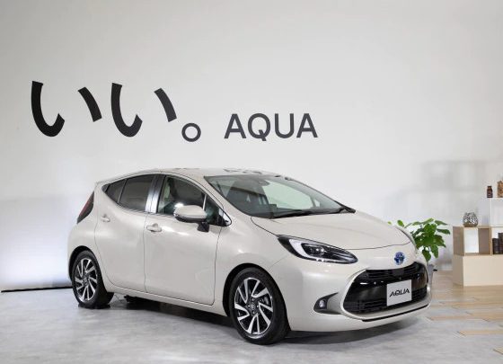 Toyota Aqua Hybrid Hatch Needs One Pedal To Brake And Accelerate